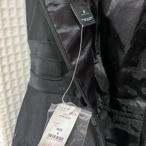 🎉 Holiday Parties🥳 White House Black Market Sleeveless Fit & Flare Midi Dress